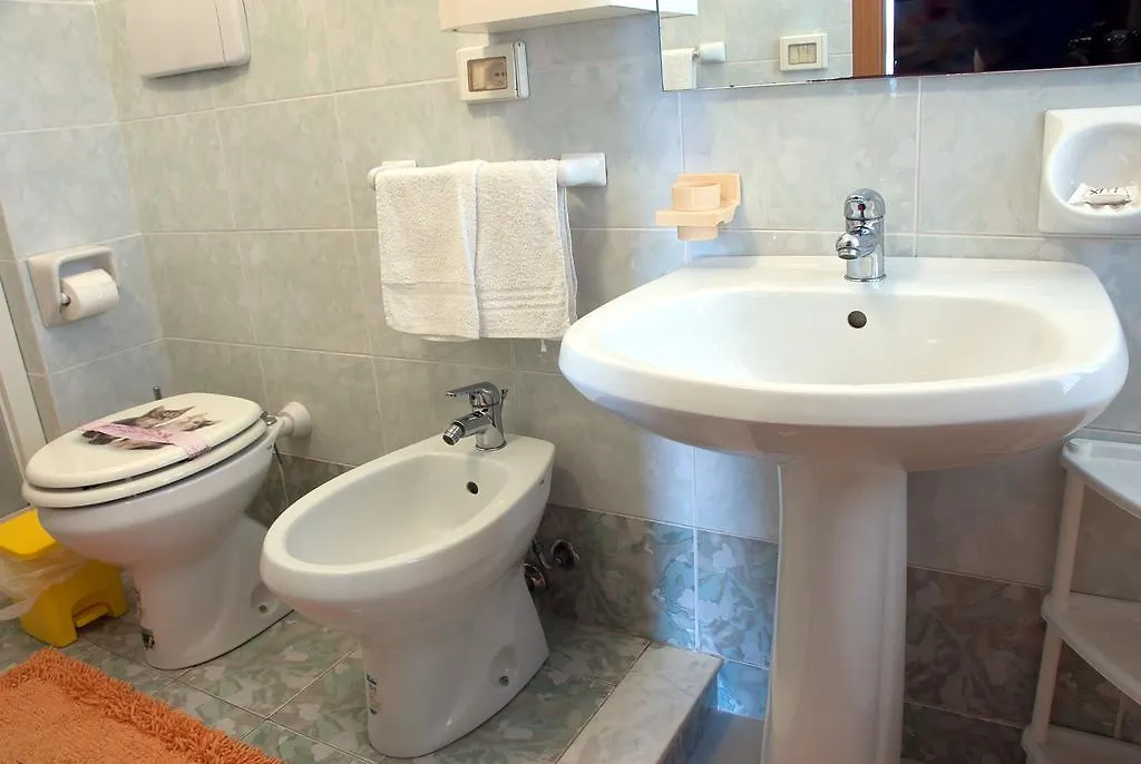 Bed And Breakfast Blu Bar Avola Italia